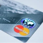how_to_use_a_mastercard_gift_card_online_featured_1958x